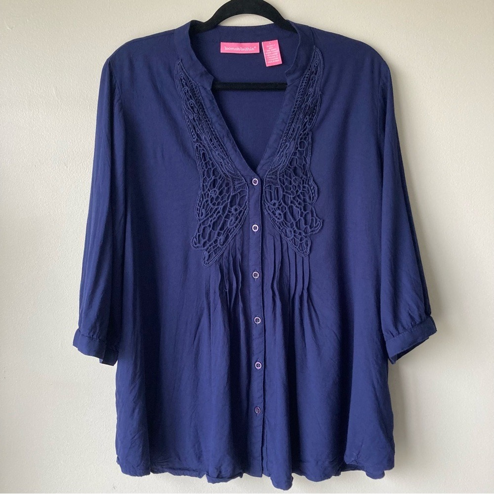 Woman Within Navy Blue Crochet Lace Trim Pintuck Rayon 3/4 Sleeve Blouse L